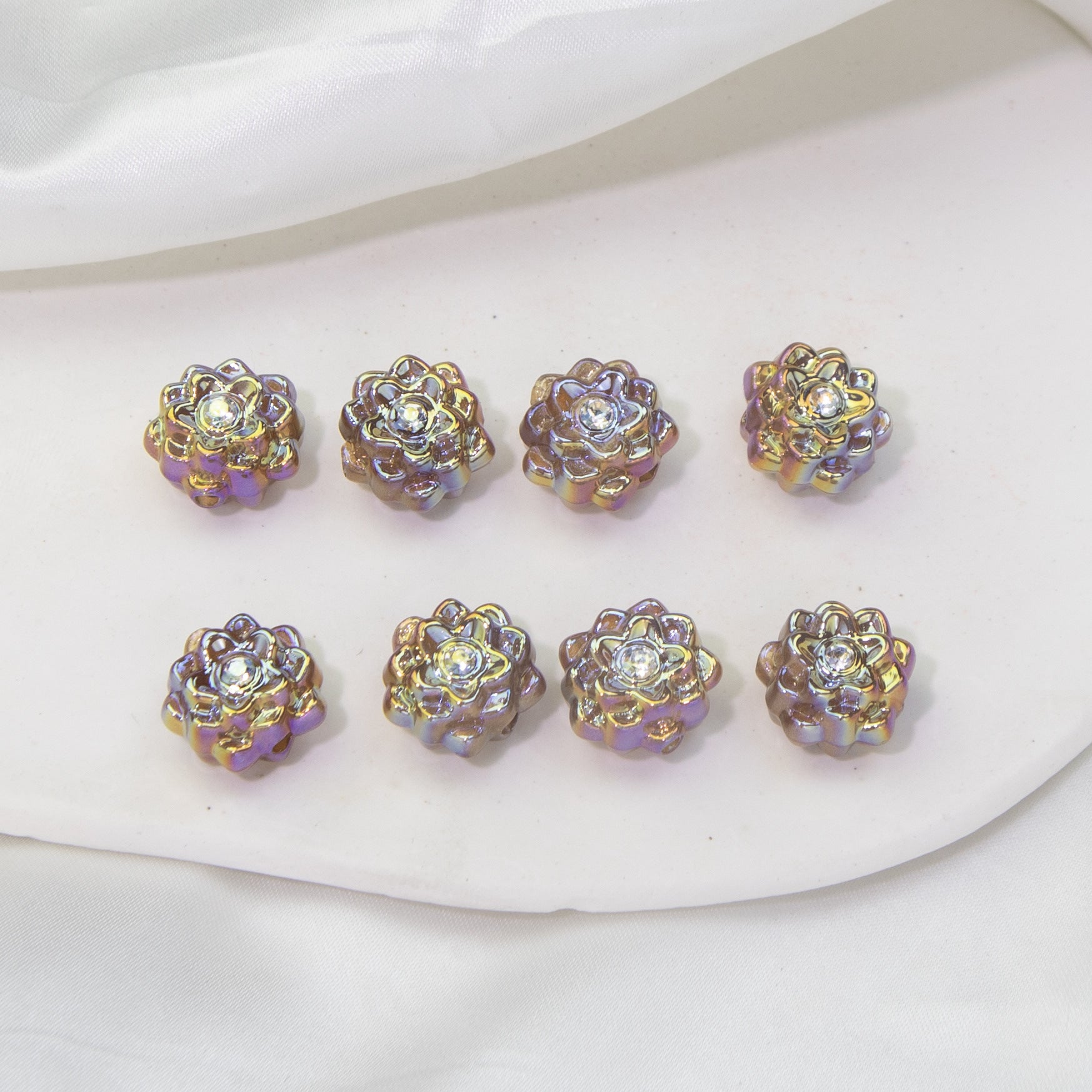 Wholesale 10pcs Simple Fashion Lotus Beads Through Hole Beads